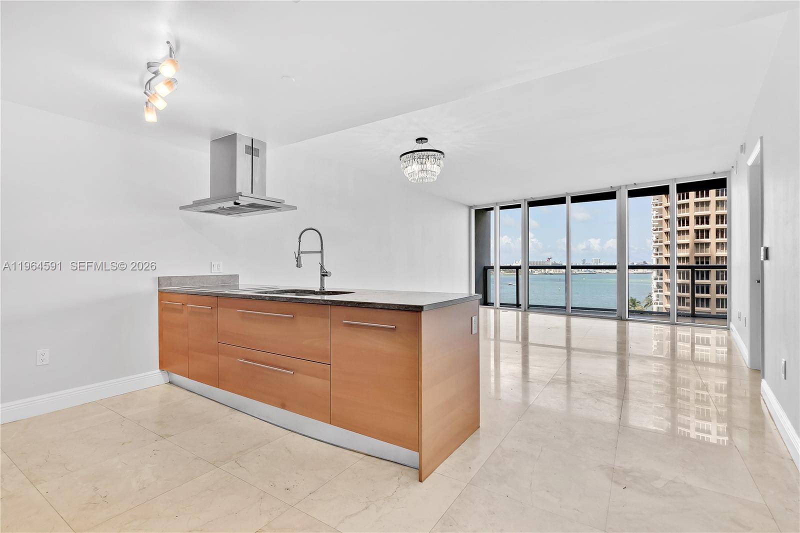 ICONBRICKELL CONDO NO 1 - Residential
