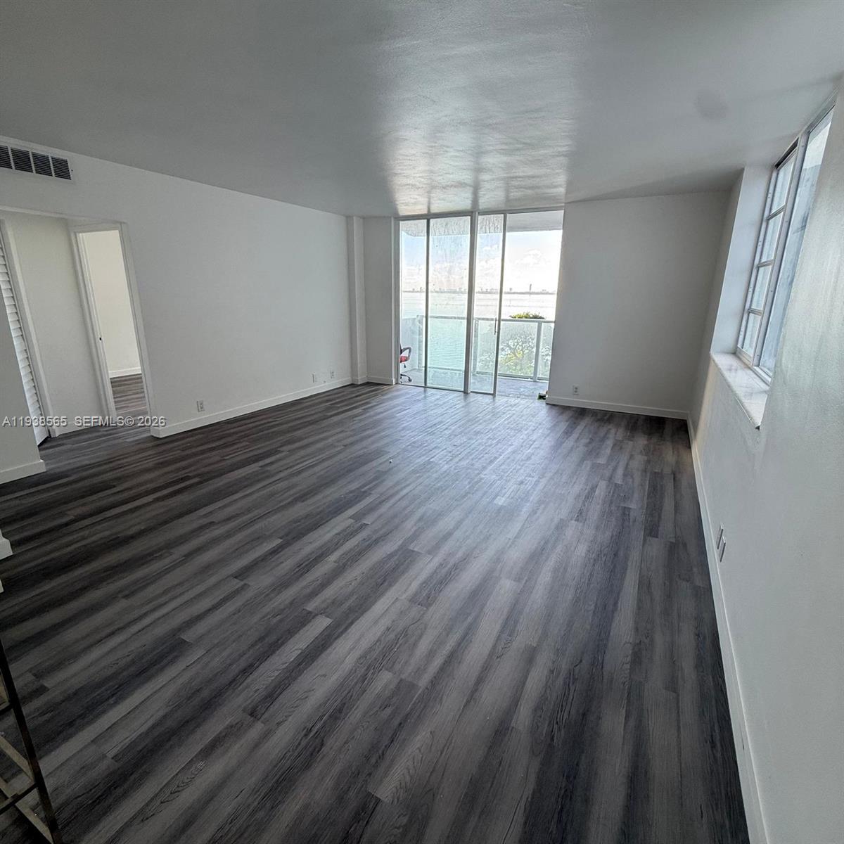 BAY PARK TOWERS CONDO - Residential Lease