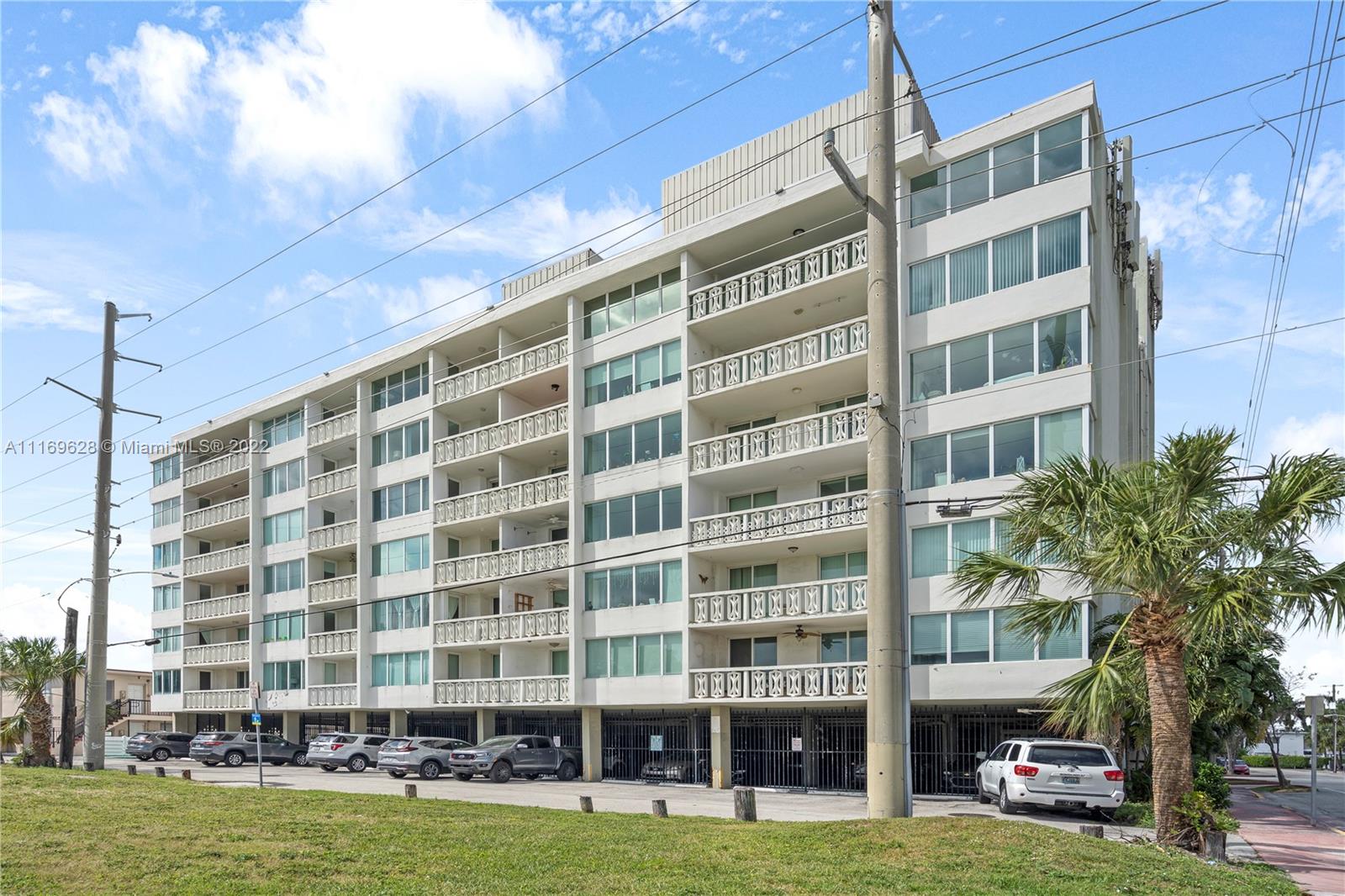 HARDING HALL CONDOMINIUM - Residential