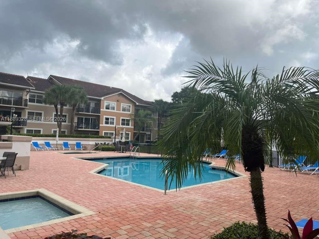 EDGEWATER CONDO - Residential