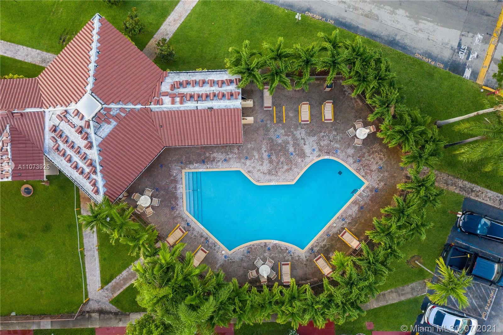 MIRA VILLAS CONDO - Residential Lease