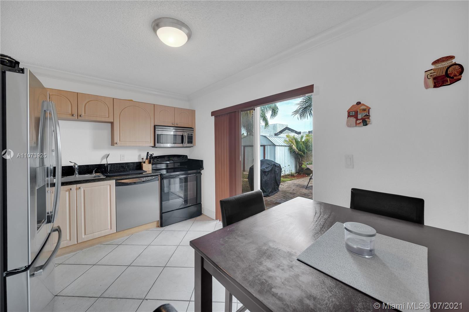 MIRA VILLAS CONDO - Residential Lease