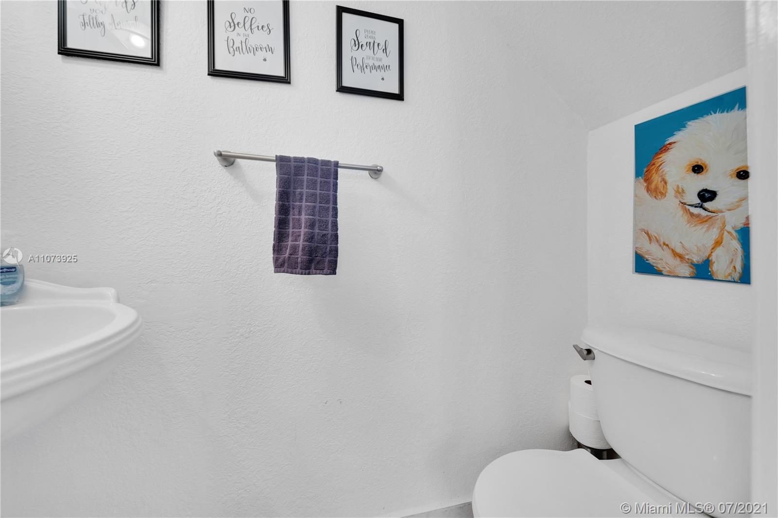 MIRA VILLAS CONDO - Residential Lease