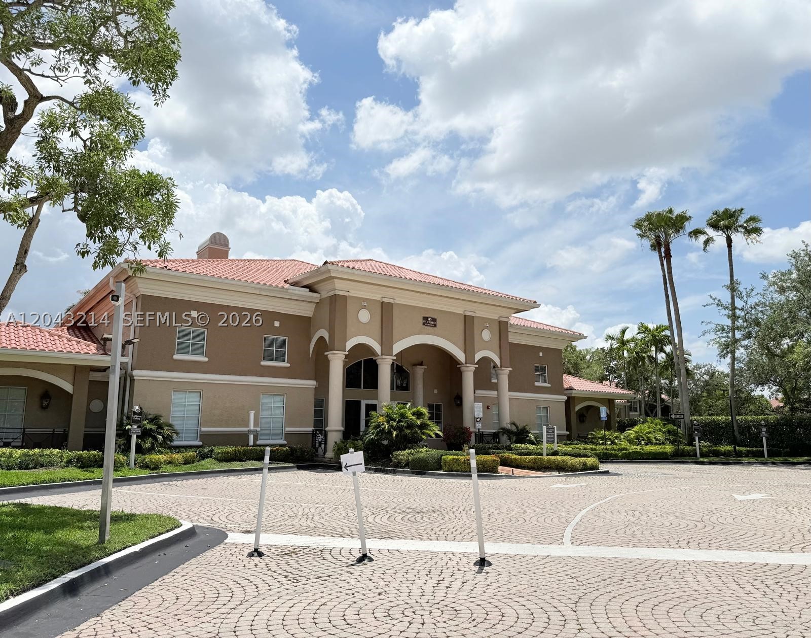 MARQUESA CONDO - Residential Lease