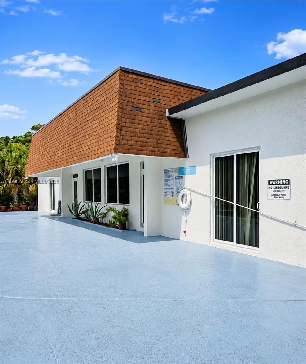 WOODSIDE APTS CONDO - Residential Lease