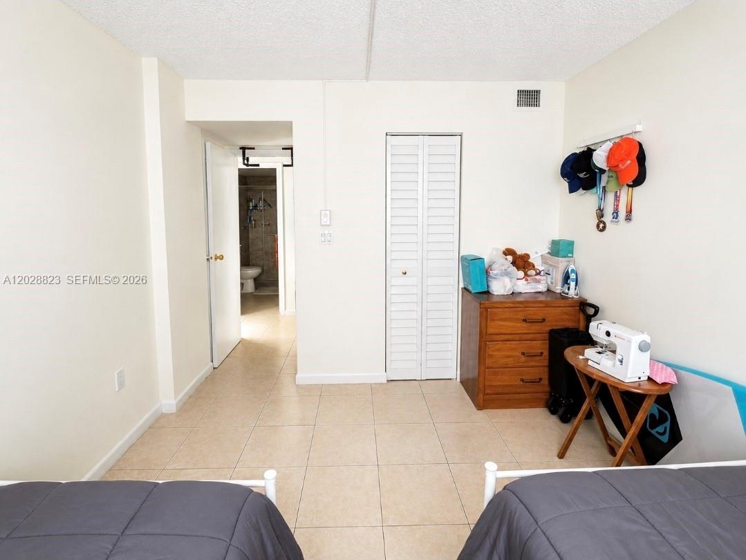 WOODSIDE APTS CONDO - Residential Lease