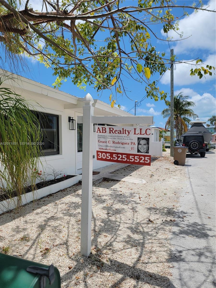 Welcome to a rare opportunity to own a **fully renovated, turnkey residence** in the highly desirable **Little Venice neighborhood of Marathon**
A seamless blend of coastal elegance and cozy sophistication, finished with impeccable attention to detail and a warm, inviting aesthetic. 
This property offers a 7-day minimum rental restriction, making it attractive for both personal enjoyment and investment potential.
An exceptional home, ready for its next chapter.