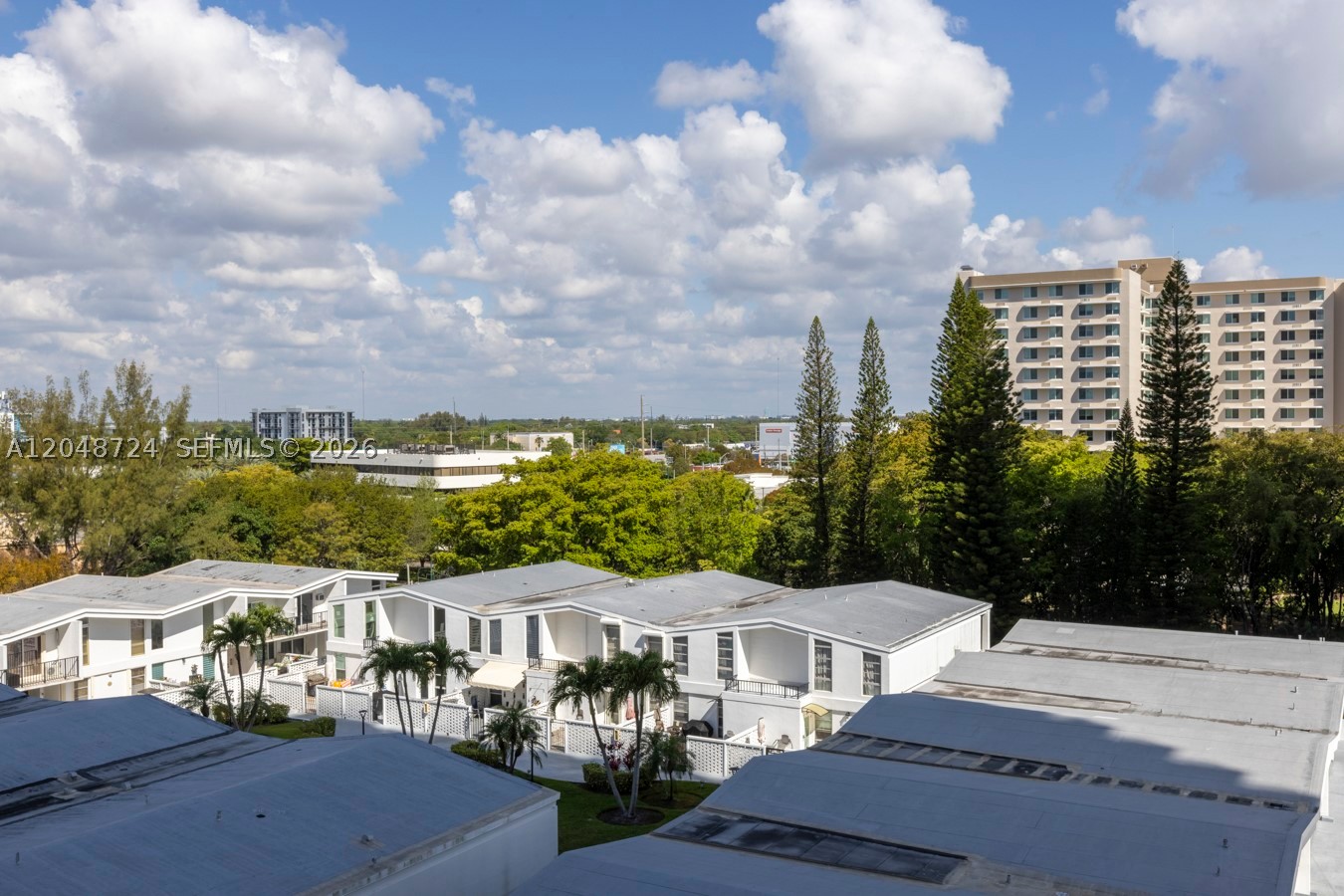 COMMODORE PLAZA CONDO - Residential Lease