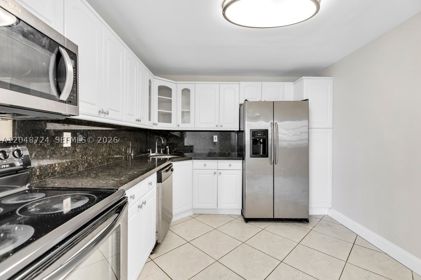 COMMODORE PLAZA CONDO - Residential Lease