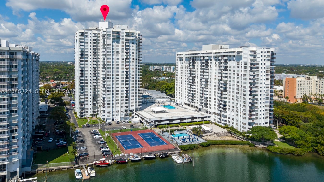 COMMODORE PLAZA CONDO - Residential Lease
