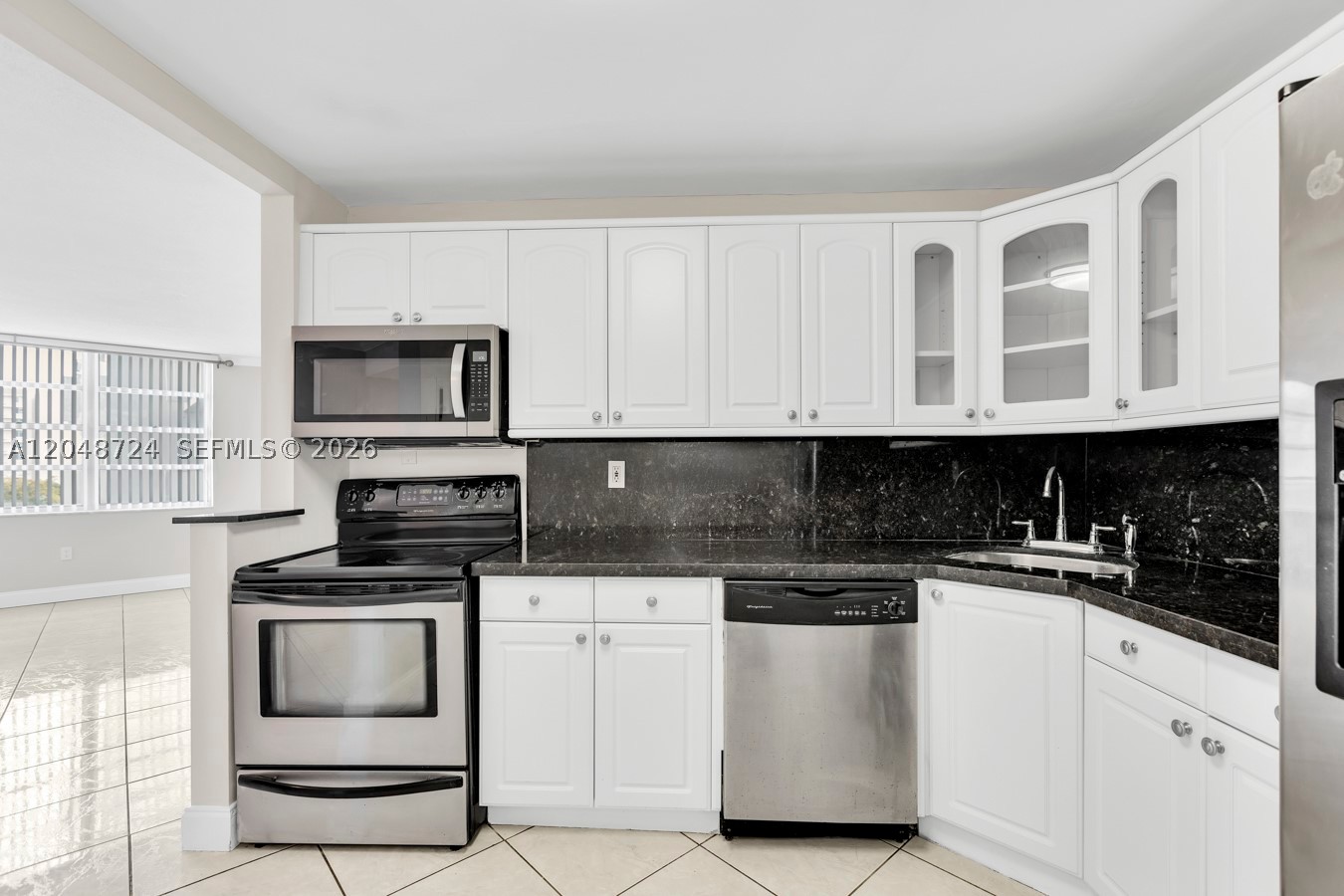 COMMODORE PLAZA CONDO - Residential Lease