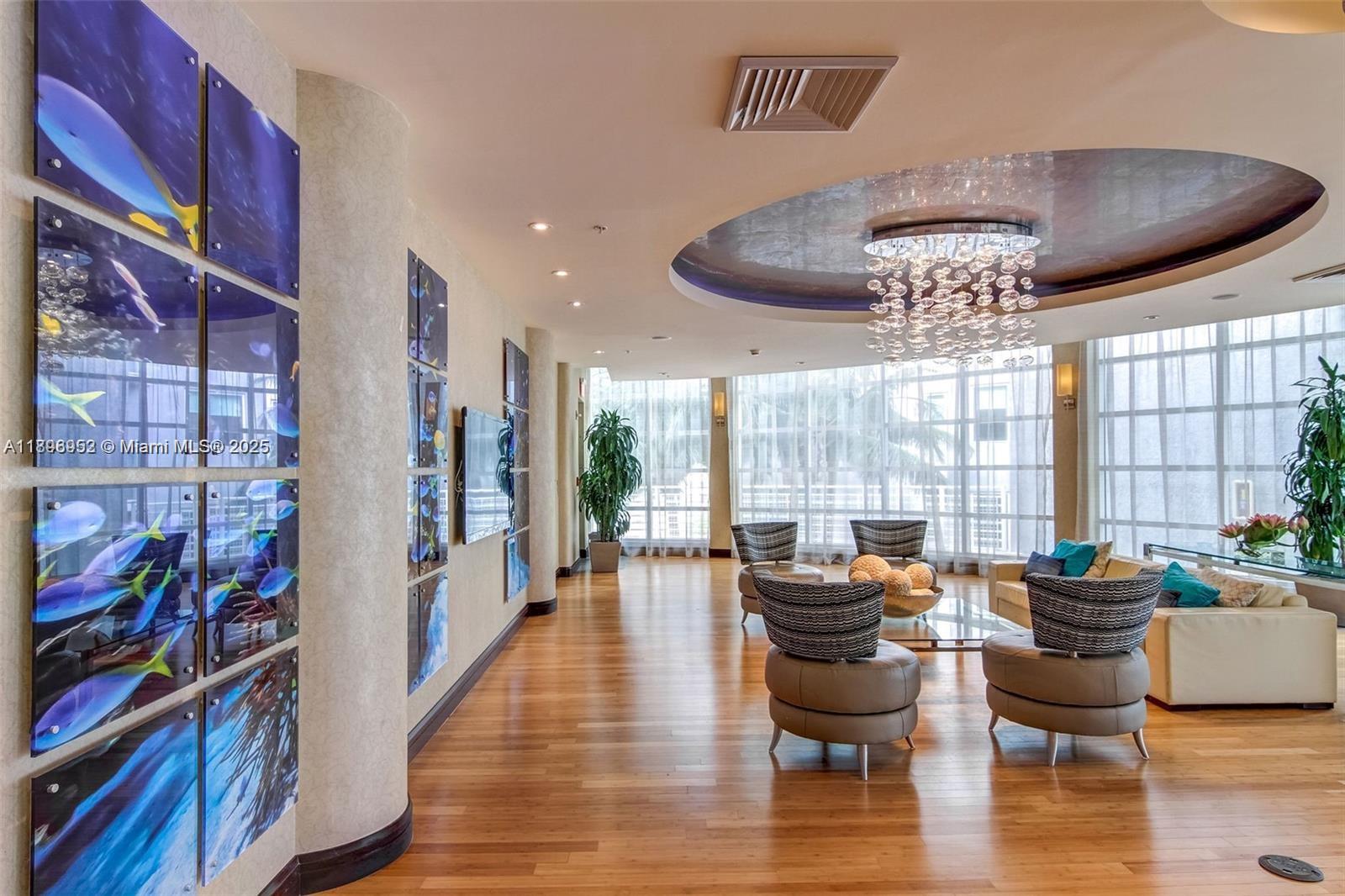 VIZCAYNE NORTH CONDO - Residential