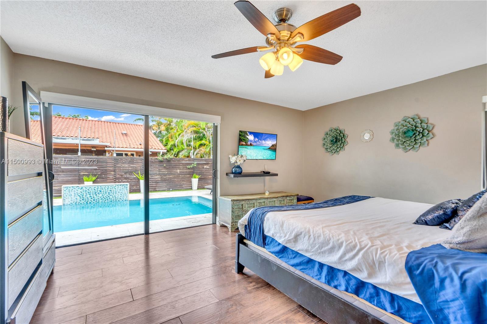 SHORES CALUSA - Residential Lease