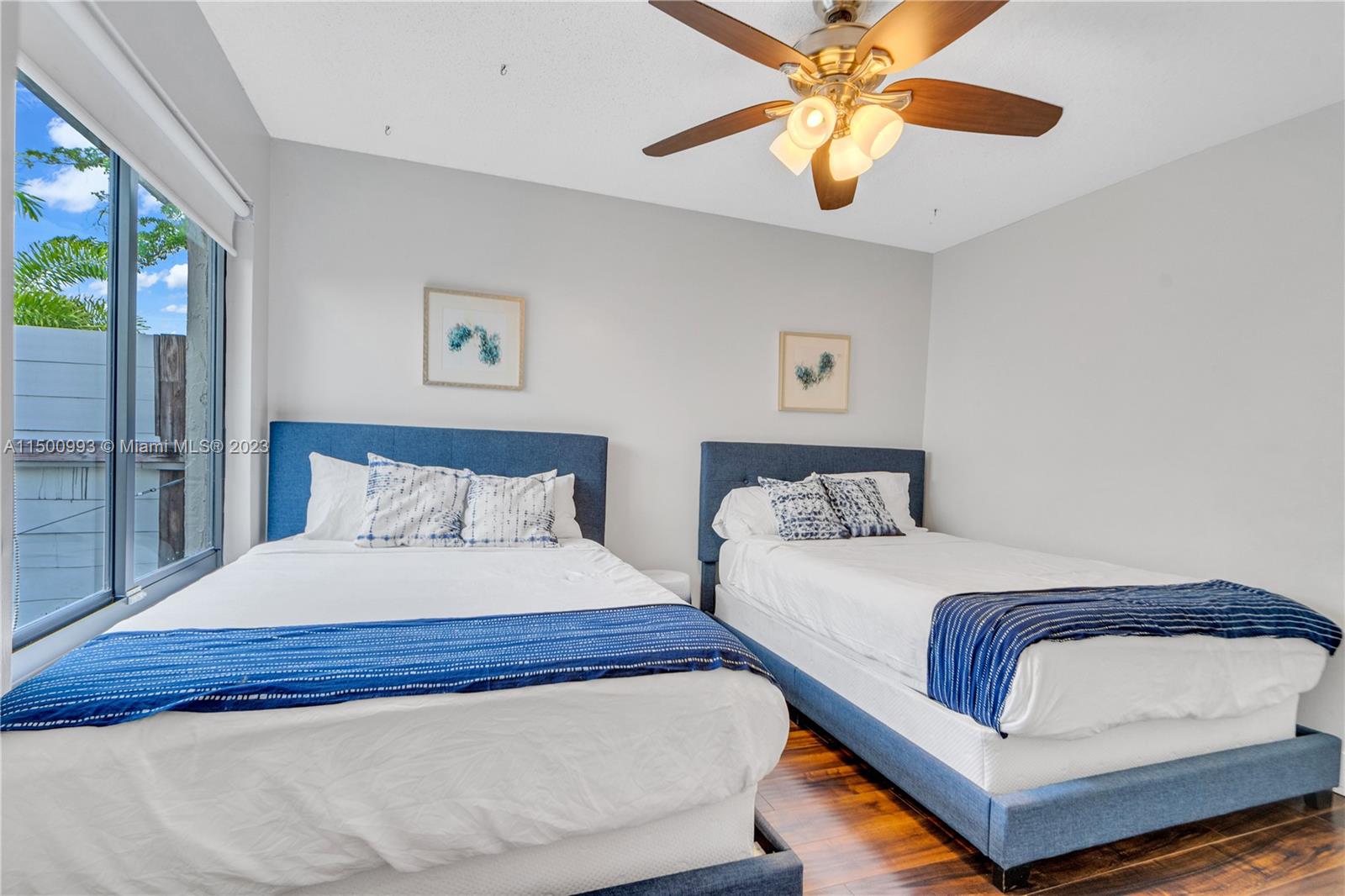 SHORES CALUSA - Residential Lease
