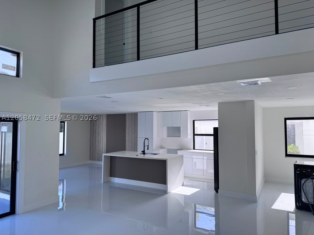SILVER LAKES PHASE III RE - Residential