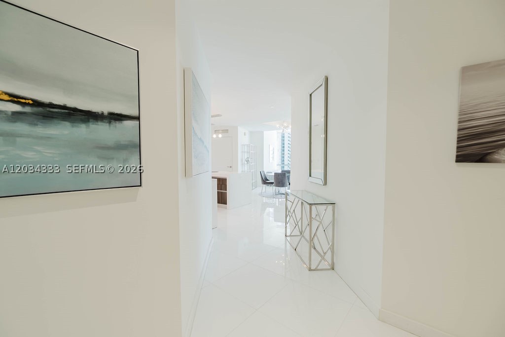 PARAMOUNT MIAMI WORLDCENT - Residential