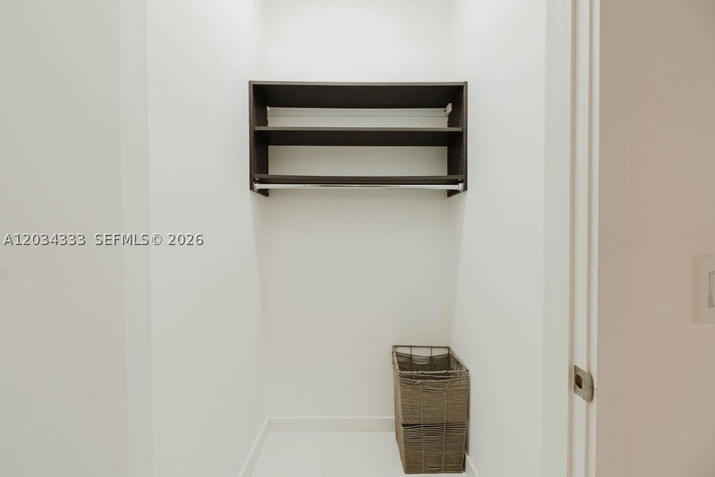 PARAMOUNT MIAMI WORLDCENT - Residential