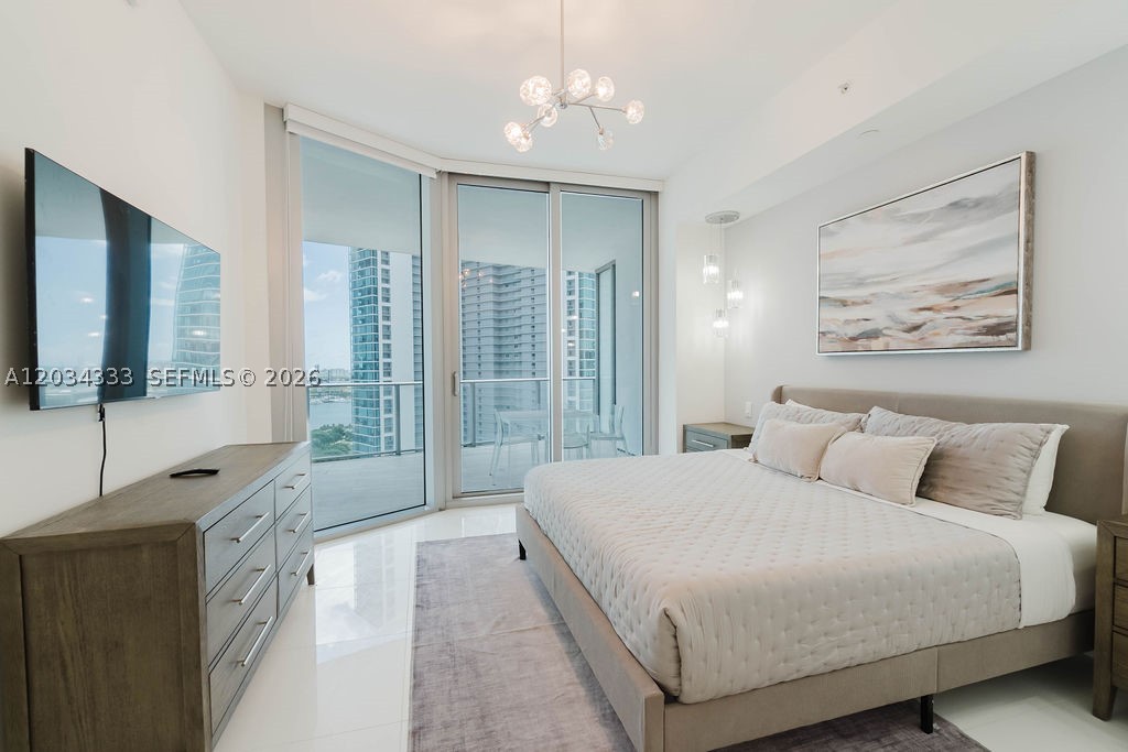 PARAMOUNT MIAMI WORLDCENT - Residential