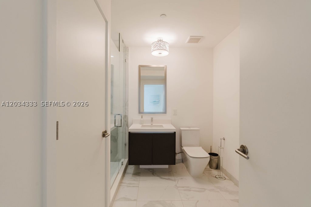 PARAMOUNT MIAMI WORLDCENT - Residential