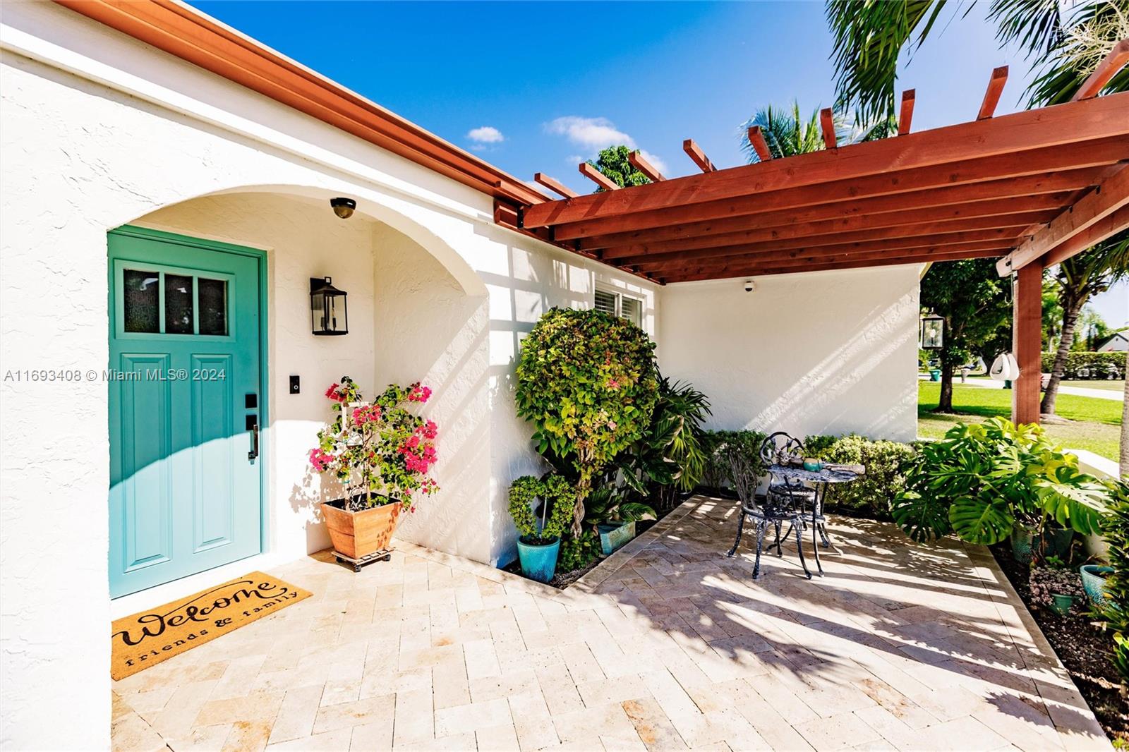 WEITZER SHAUNA MEADOWS SE - Residential Lease