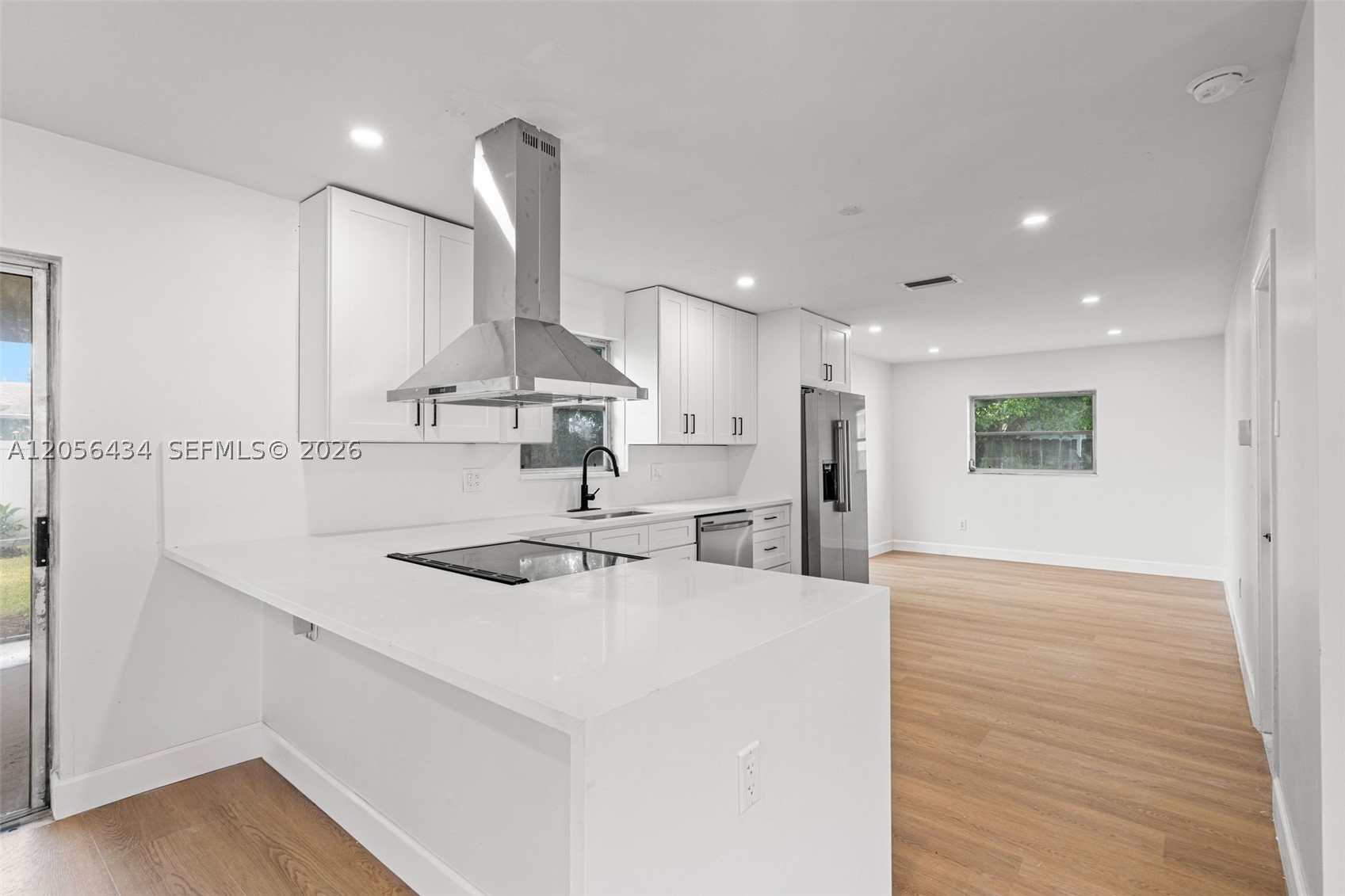 HOLIDAY CITY AT BOCA RATO - Residential