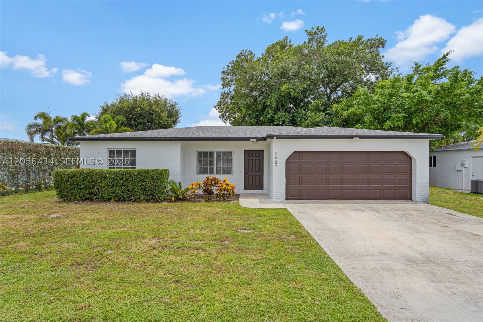HOLIDAY CITY AT BOCA RATO - Residential