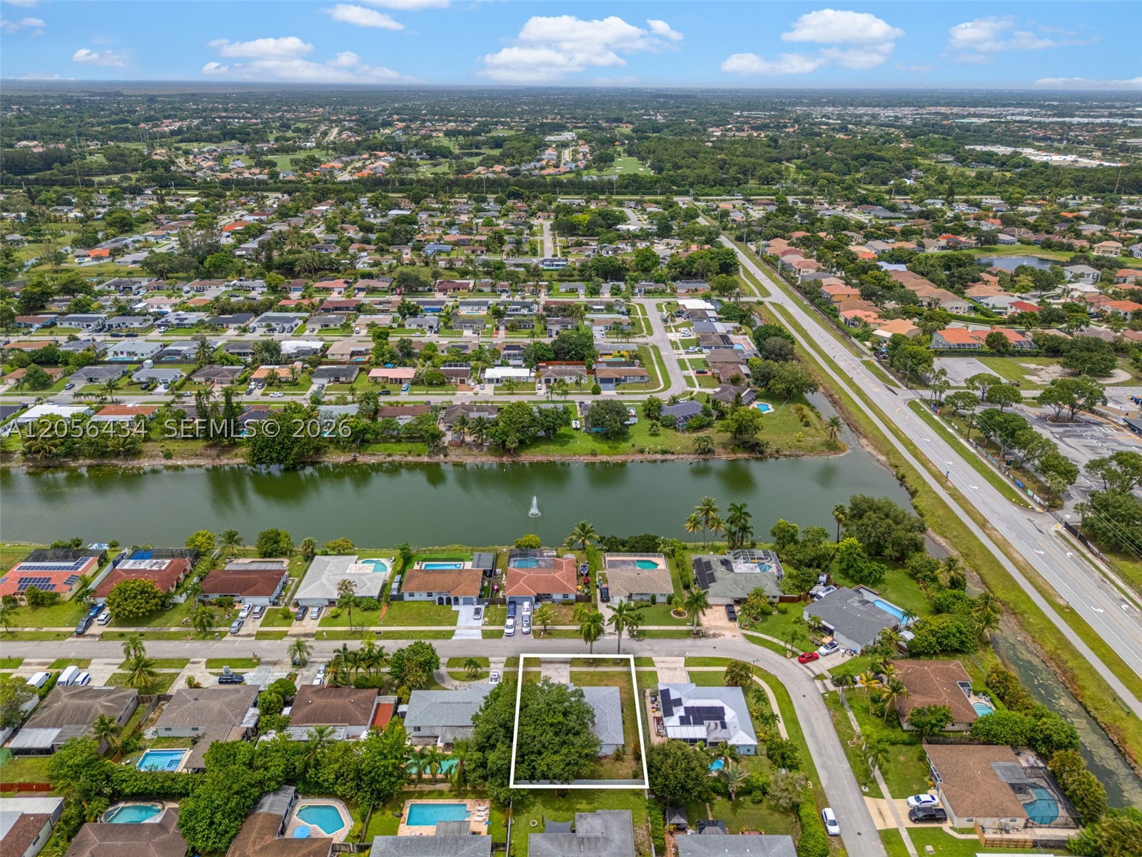 HOLIDAY CITY AT BOCA RATO - Residential