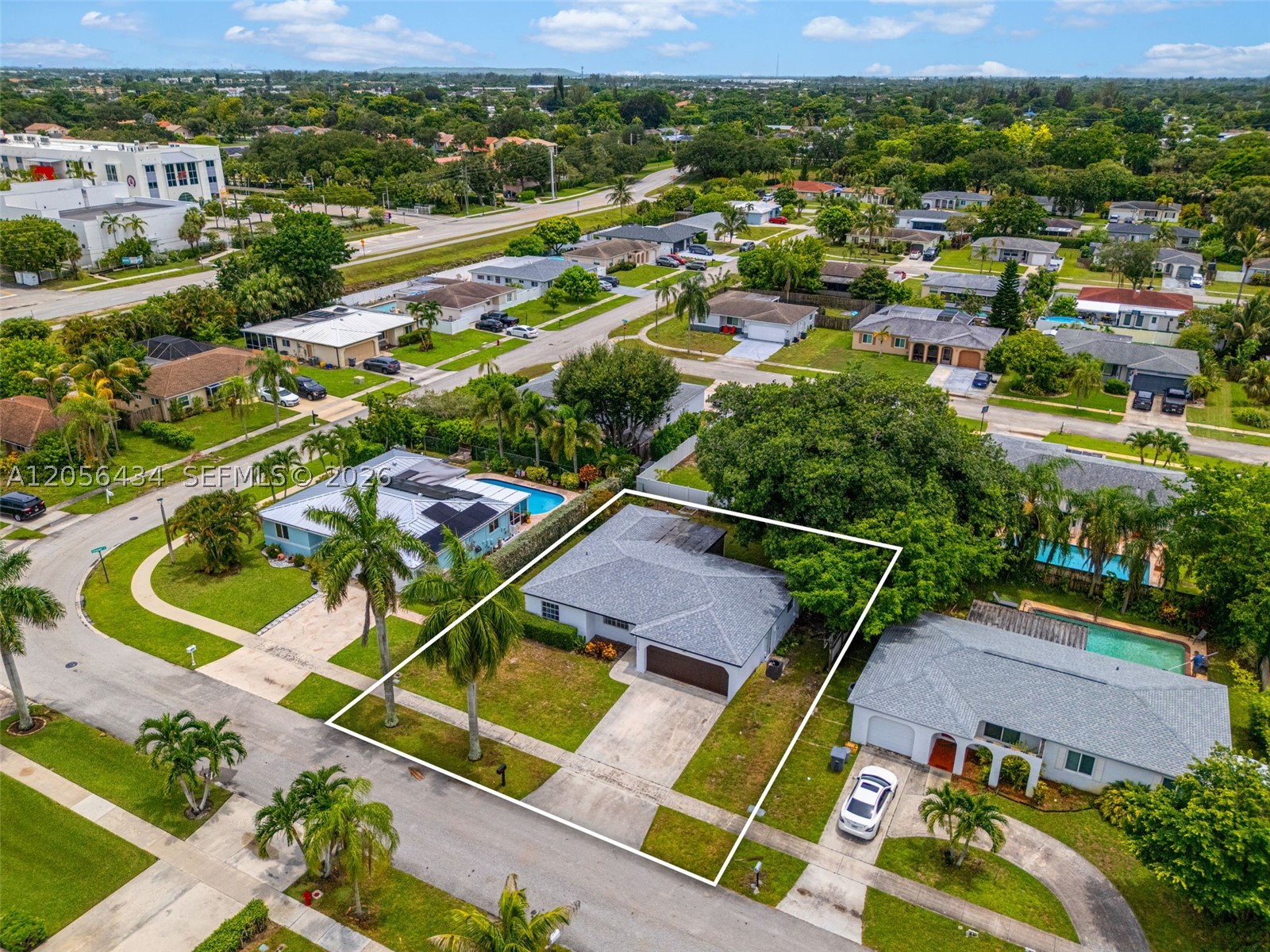 HOLIDAY CITY AT BOCA RATO - Residential
