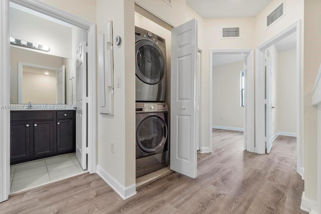 AQUABELLA SECTION TWO - Residential Lease