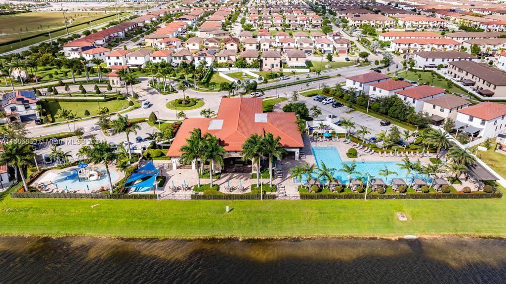 AQUABELLA SECTION TWO - Residential Lease