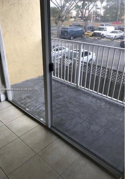 DORAL GARDENS II CONDO - Residential