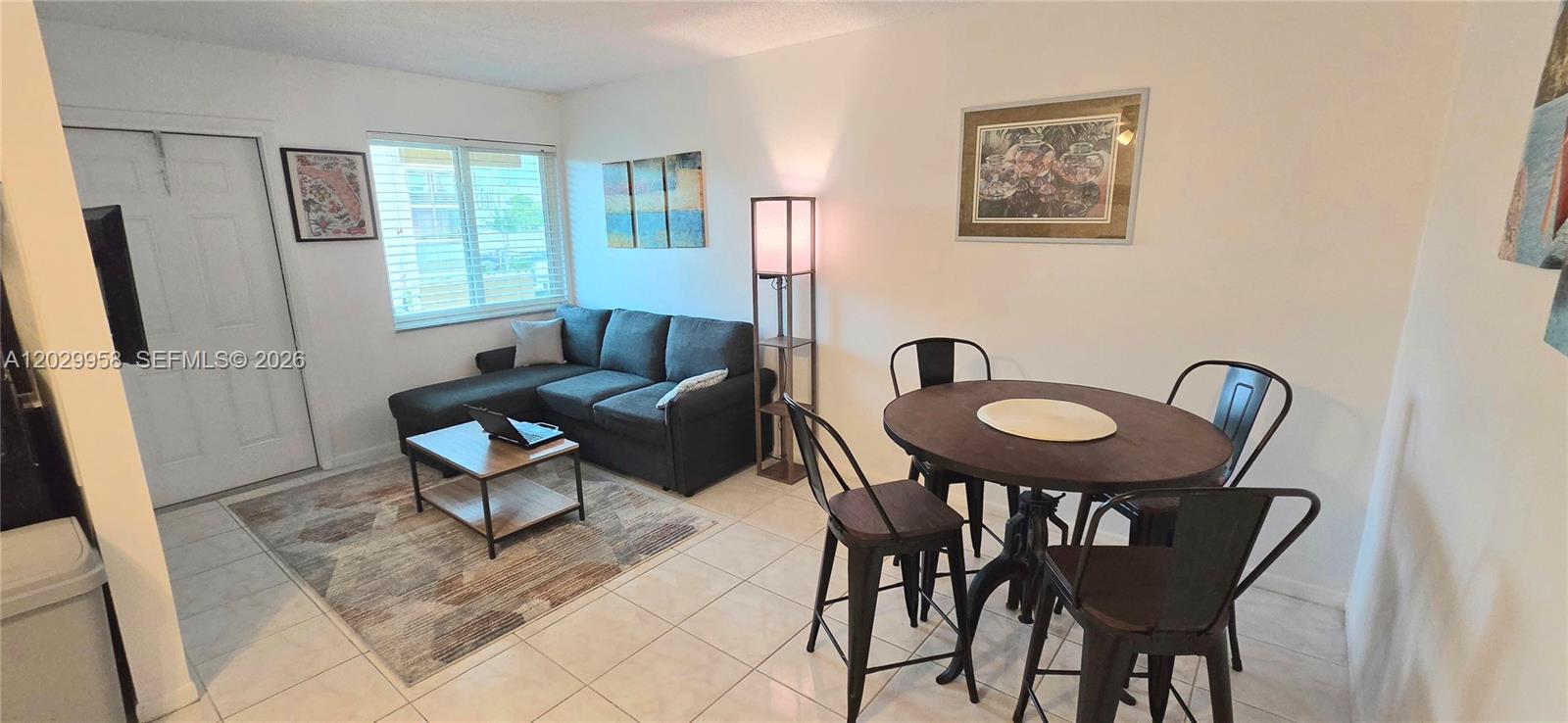 WARRENTON HOUSE CONDO - Residential
