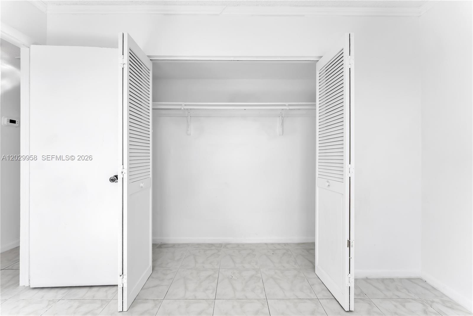 WARRENTON HOUSE CONDO - Residential