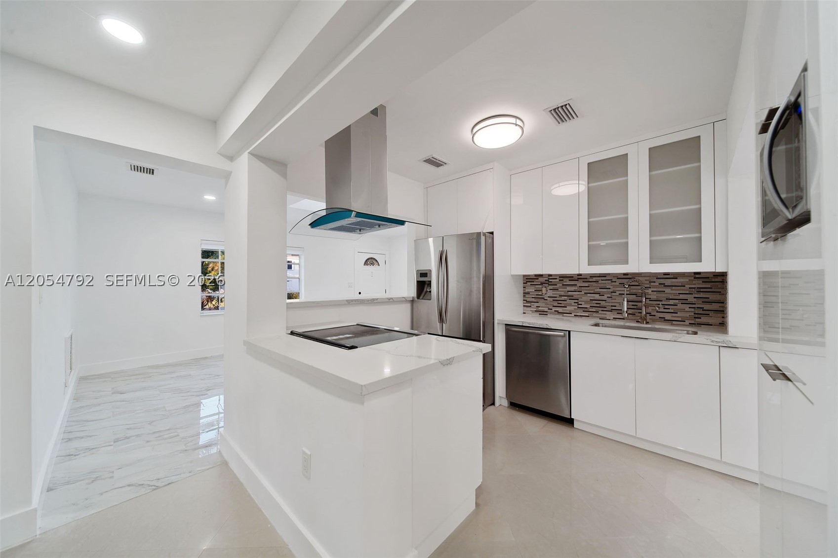 1ST ADDN BISCAYNE LAWN - Residential Lease