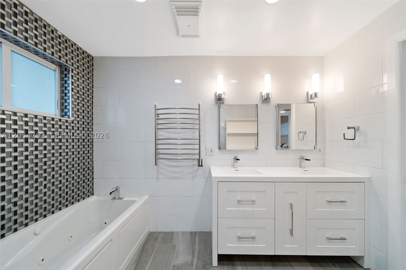 1ST ADDN BISCAYNE LAWN - Residential Lease