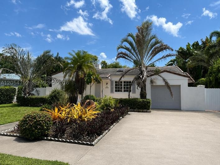 1ST ADDN BISCAYNE LAWN - Residential Lease