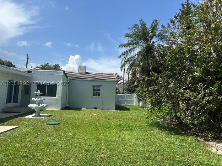 1ST ADDN BISCAYNE LAWN - Residential Lease