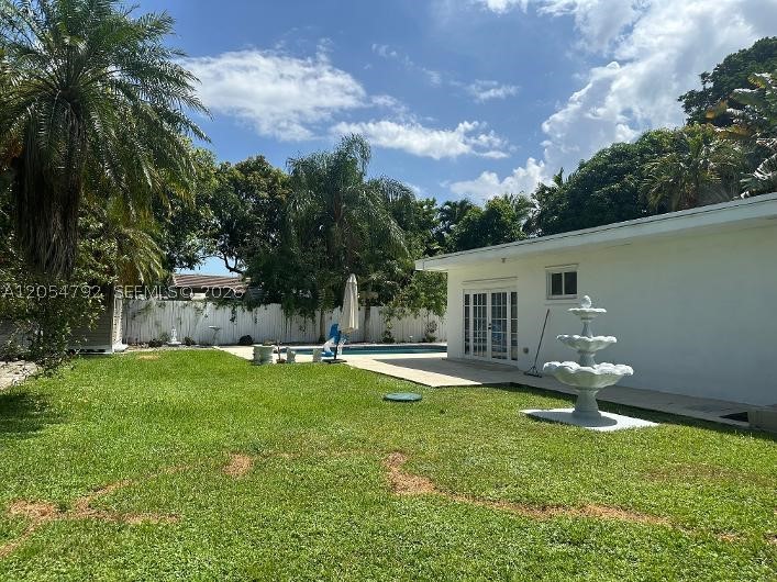 1ST ADDN BISCAYNE LAWN - Residential Lease
