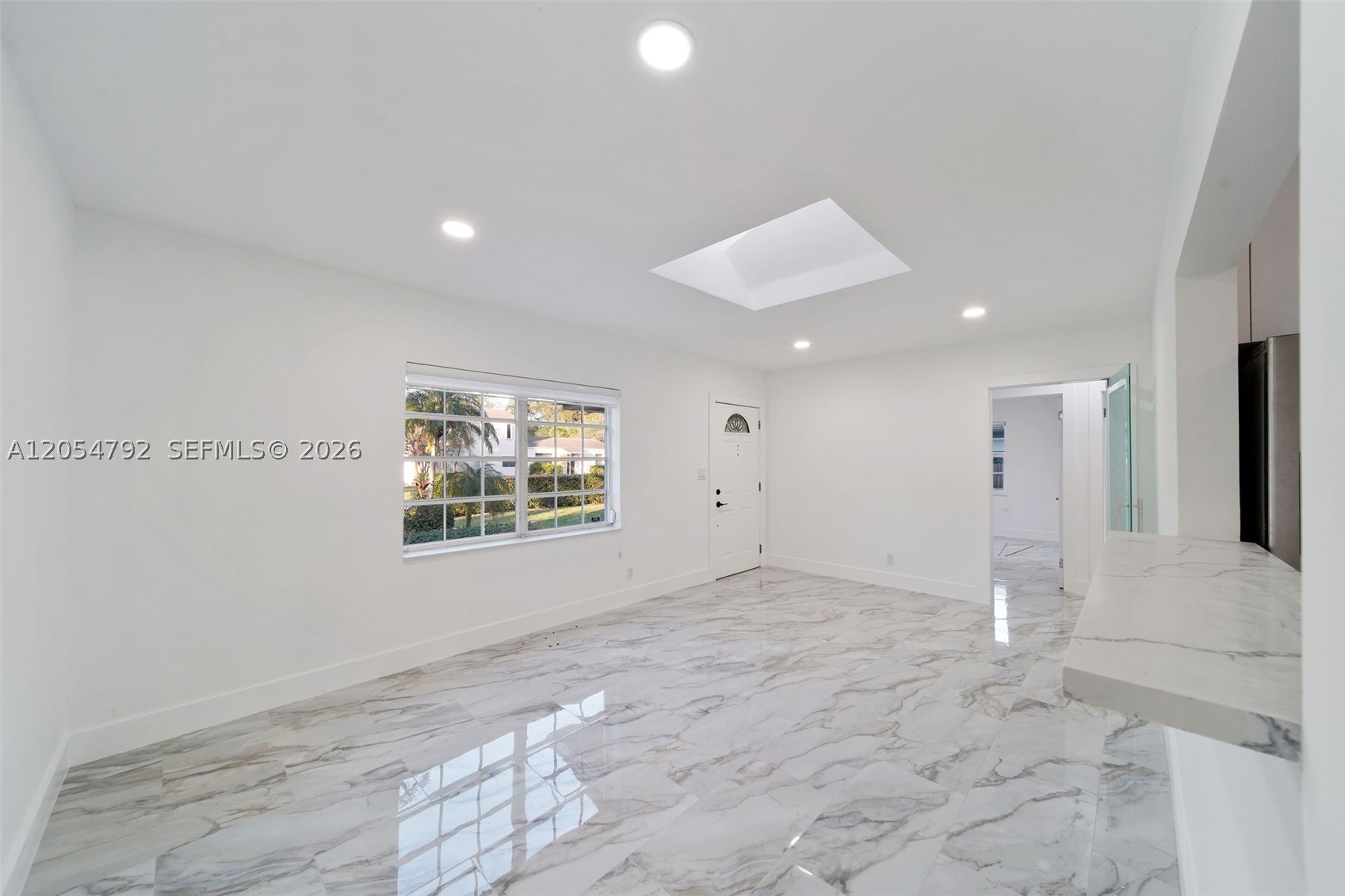 1ST ADDN BISCAYNE LAWN - Residential Lease