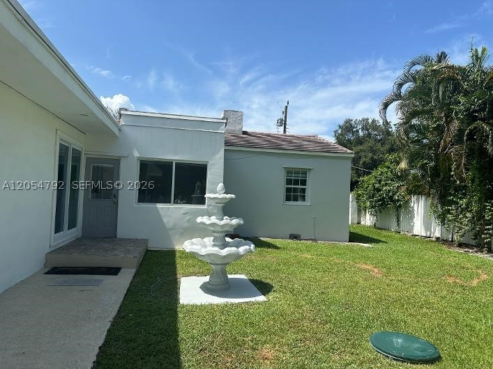 1ST ADDN BISCAYNE LAWN - Residential Lease