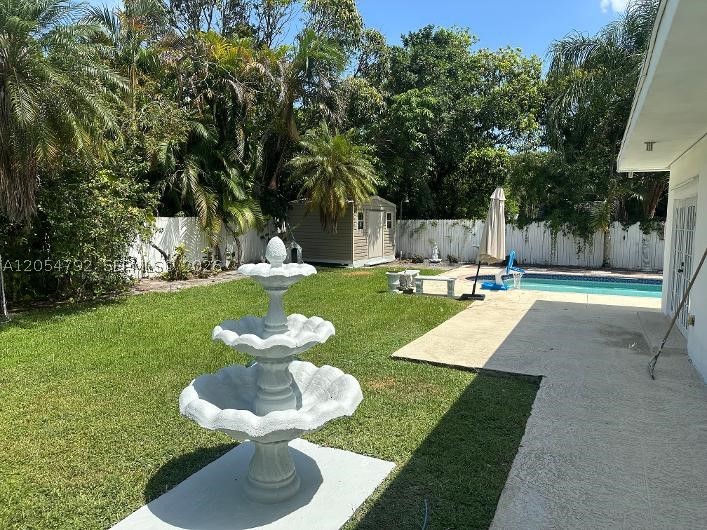 1ST ADDN BISCAYNE LAWN - Residential Lease