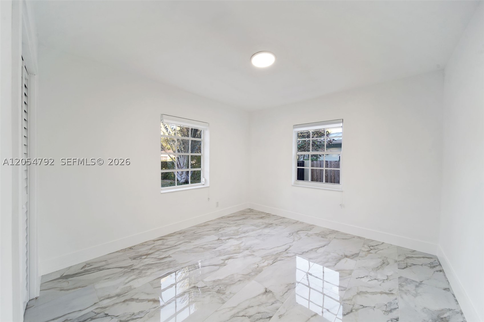 1ST ADDN BISCAYNE LAWN - Residential Lease