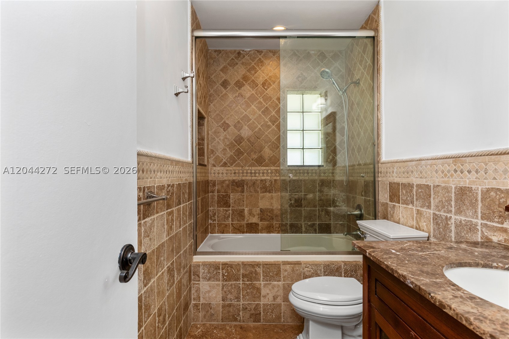 BEL AIRE SEC 15 - Residential Lease