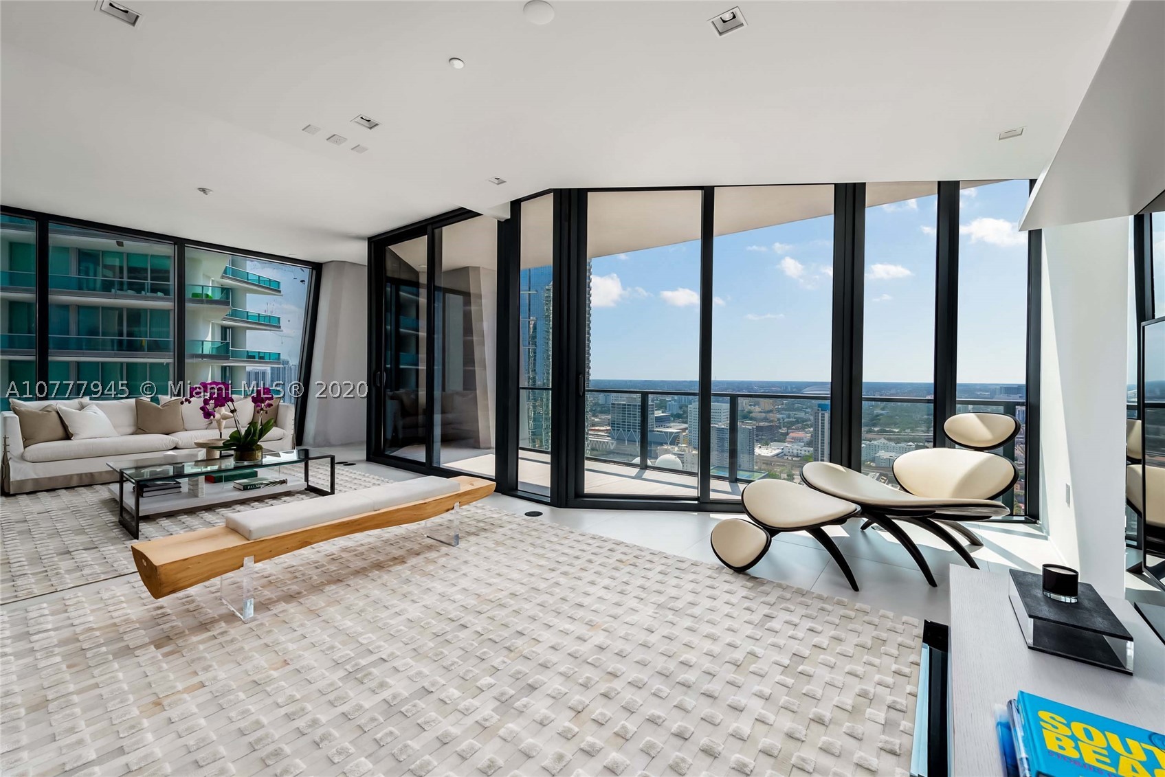 One Thousand Museum - Residential