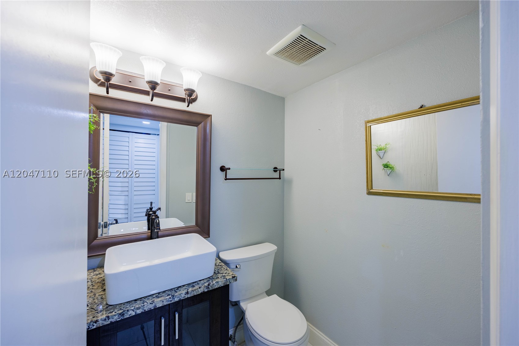 OAKBROOK I CONDO - Residential