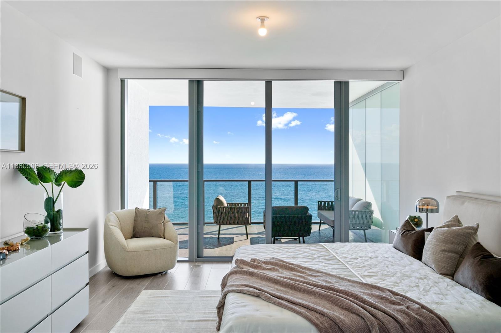 Solemar Beach Condo - Residential