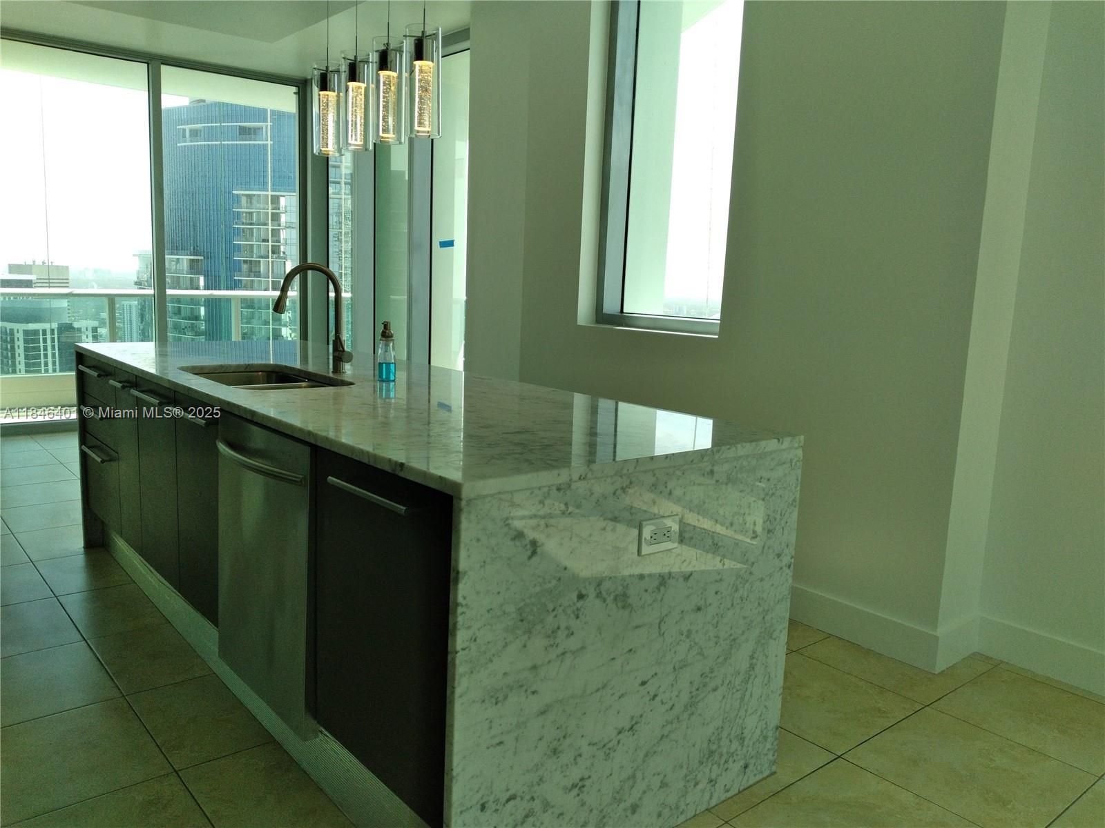900 BISCAYNE BAY CONDO - Residential