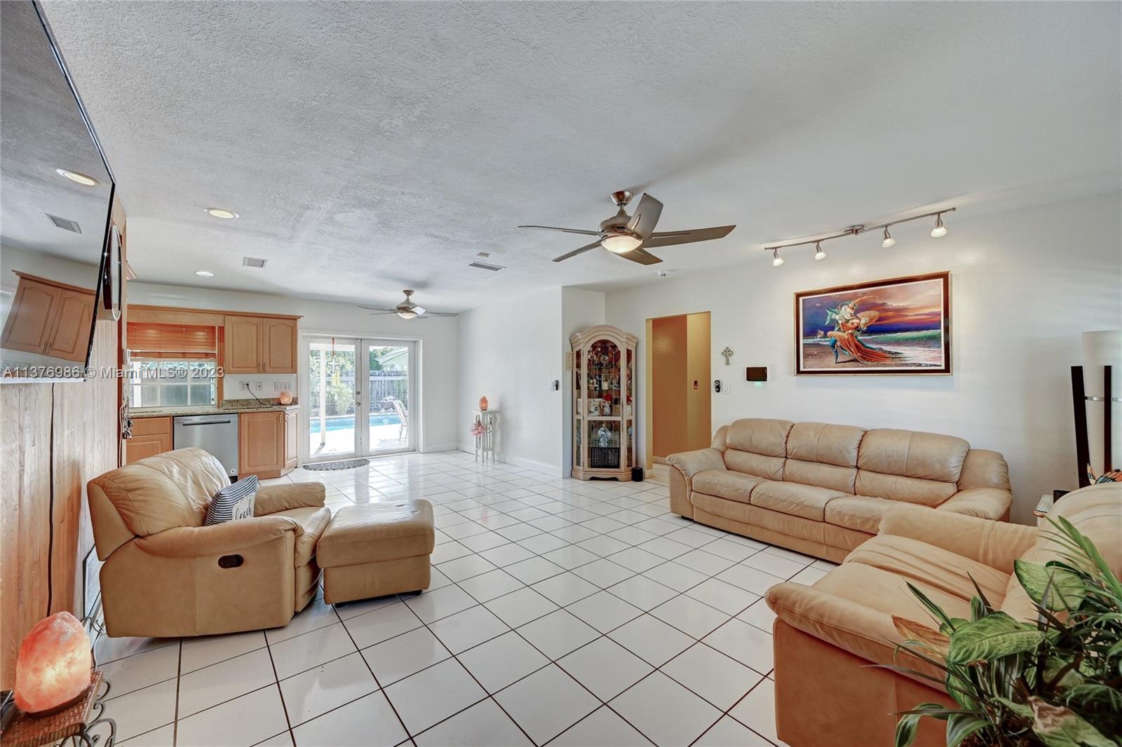 BOULEVARD HEIGHTS SECTION - Residential