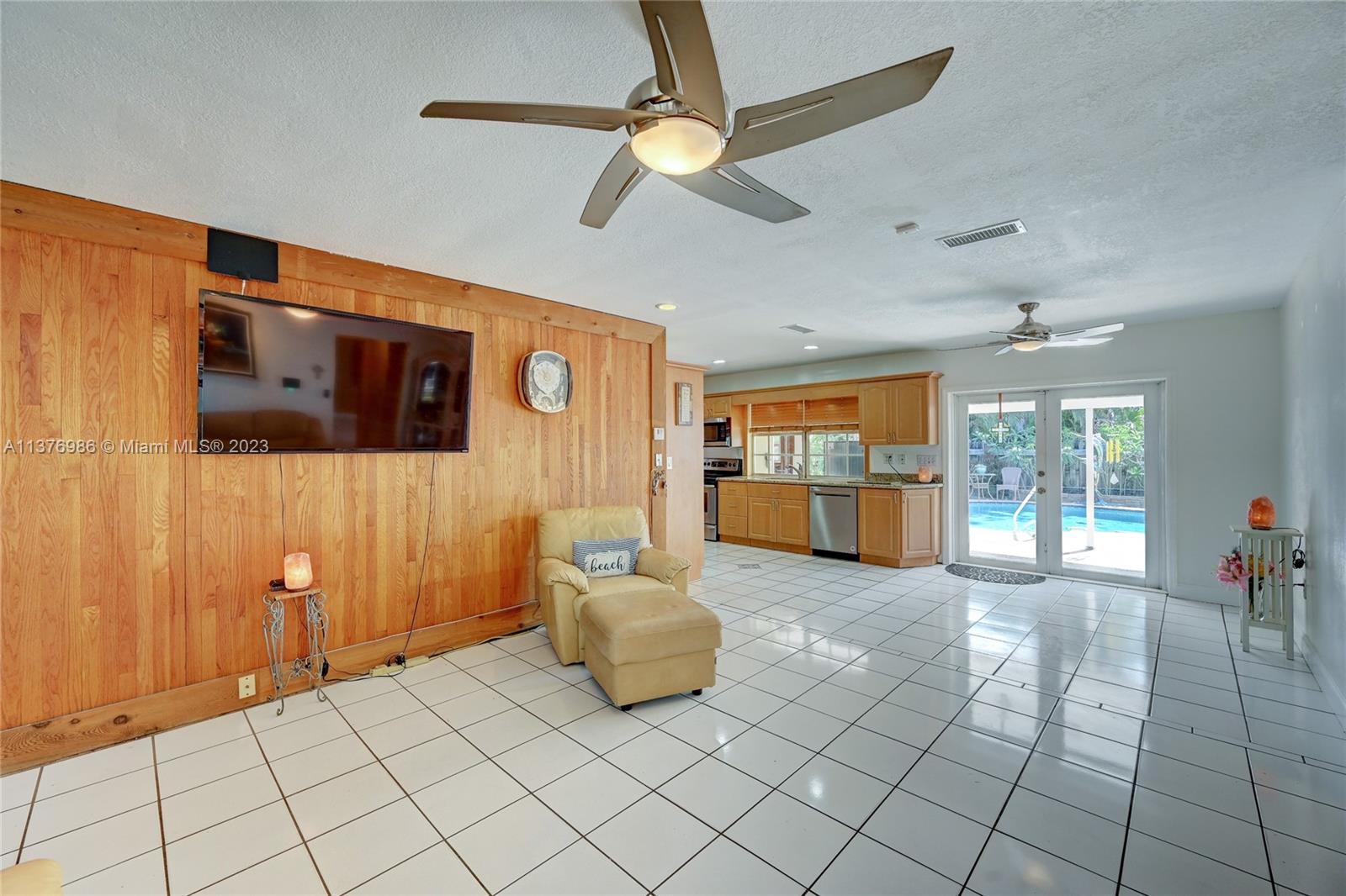 BOULEVARD HEIGHTS SECTION - Residential