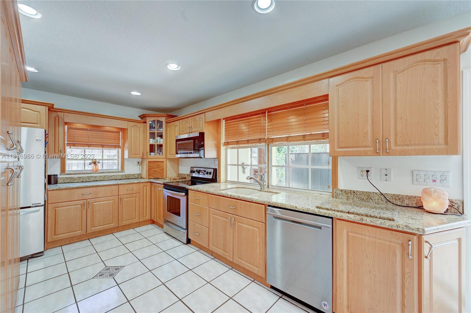 BOULEVARD HEIGHTS SECTION - Residential